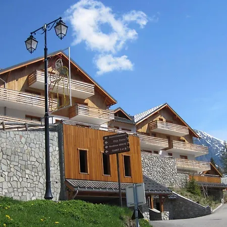 Les Valmonts Aparthotel 3*